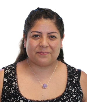 Foto facial de Javiera Muñoz, Jefa de Graduación Efectiva de la Dirección de Inclusión UC